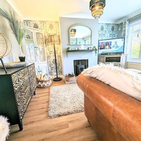 Spacious Lovely 3 Bed House In Keyworth Nottingham Suit Contractors Or Family Luaran gambar