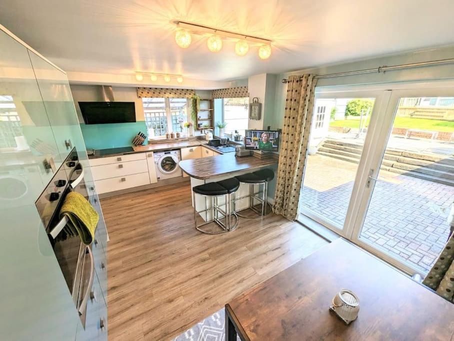Spacious Lovely 3 Bed House In Keyworth Nottingham Suit Contractors Or Family Luaran gambar