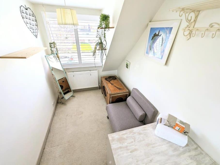 Spacious Lovely 3 Bed House In Keyworth Nottingham Suit Contractors Or Family Luaran gambar