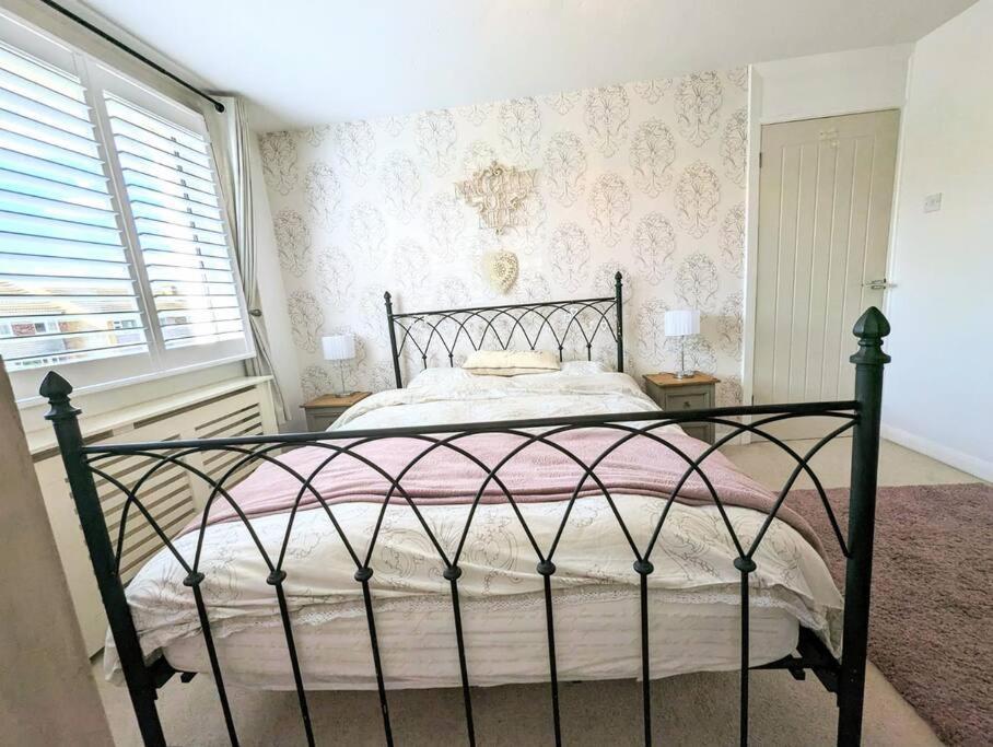 Spacious Lovely 3 Bed House In Keyworth Nottingham Suit Contractors Or Family Luaran gambar